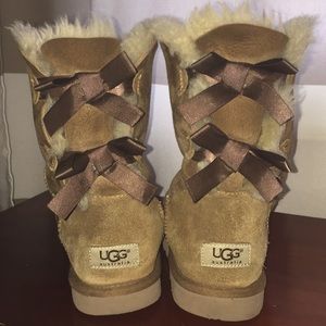 🎀Bailey Bow Ugg’s🎀